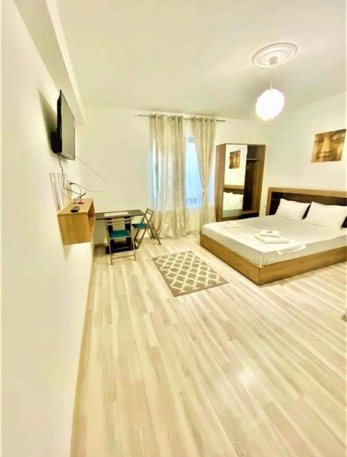 Hotel Ipsilanti Ясси Екстер'єр фото