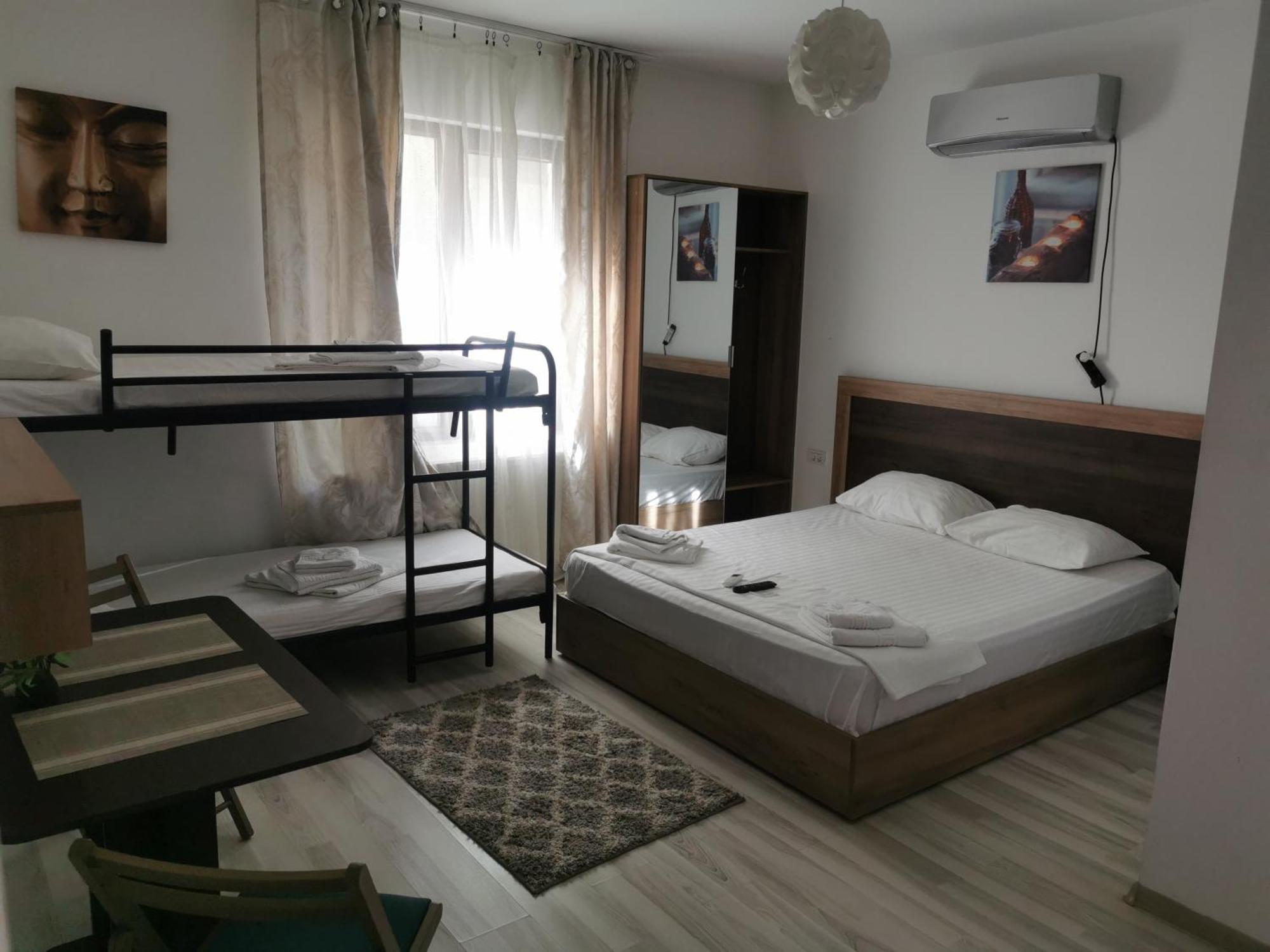 Hotel Ipsilanti Ясси Екстер'єр фото