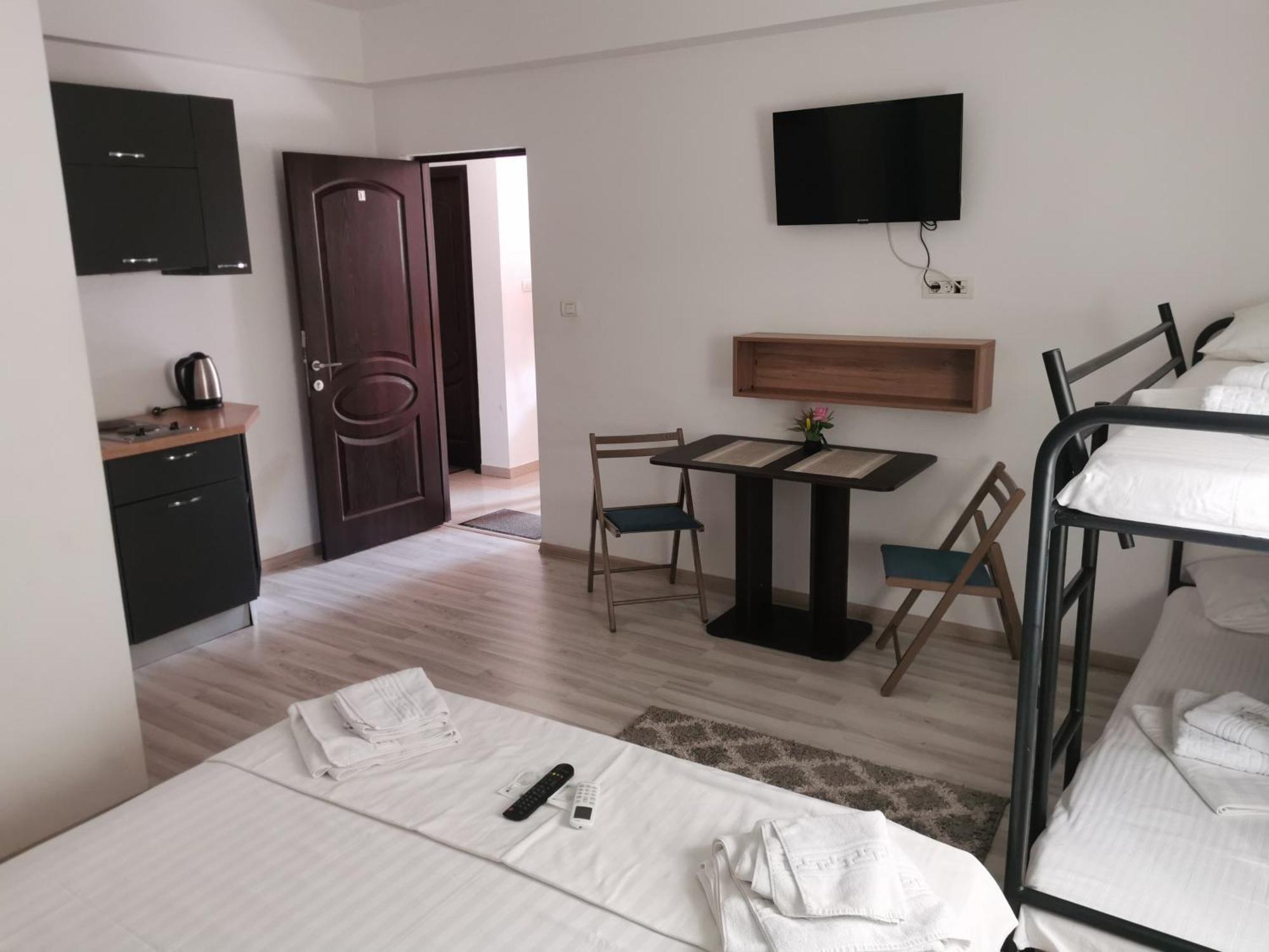 Hotel Ipsilanti Ясси Екстер'єр фото